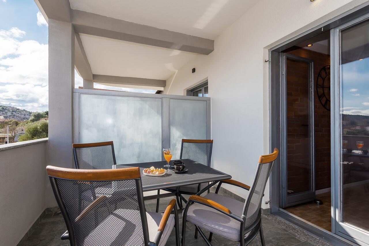 Apartments Tanya ชิเบนิก ภายนอก รูปภาพ