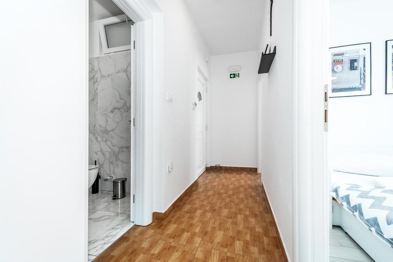 Apartments Tanya ชิเบนิก ภายนอก รูปภาพ