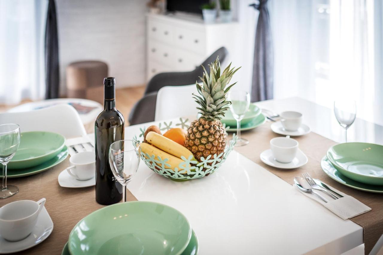 Apartments Tanya ชิเบนิก ภายนอก รูปภาพ