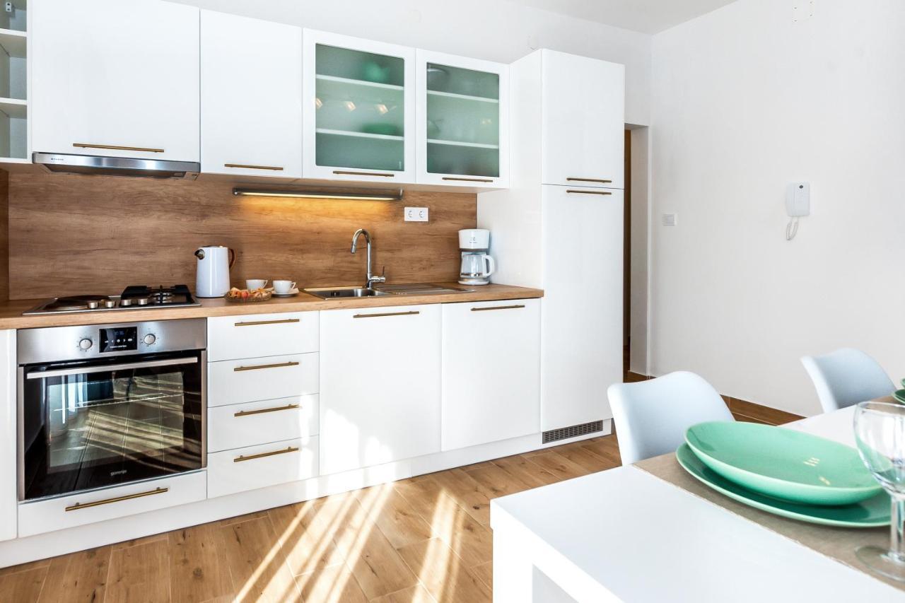 Apartments Tanya ชิเบนิก ภายนอก รูปภาพ